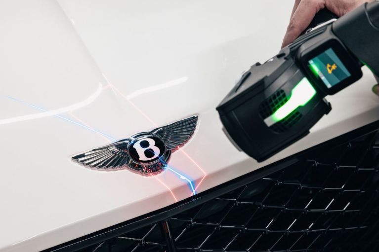 Bentley全新的卓越品質與發佈中心為首款電動車做好準備