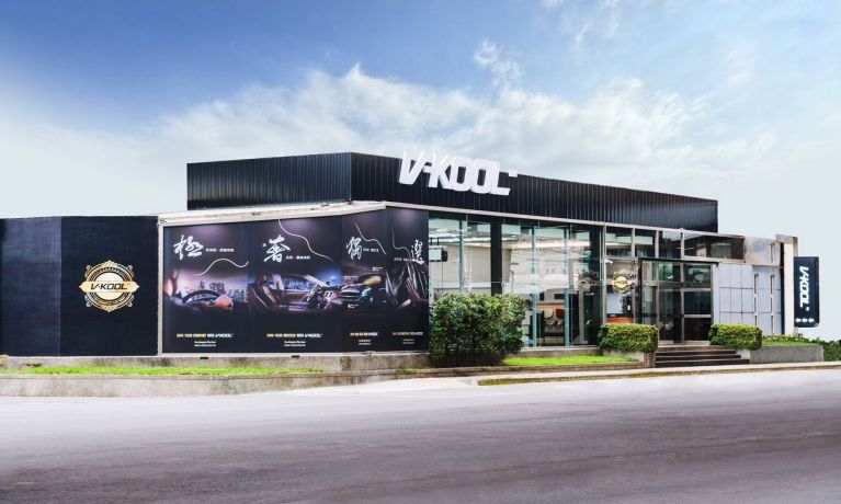 V-KOOL 頂級科技隔熱膜首間直營旗艦店暨教學中心盛大開幕 全台首間 V-KOOL 直營旗艦暨教學中心登場