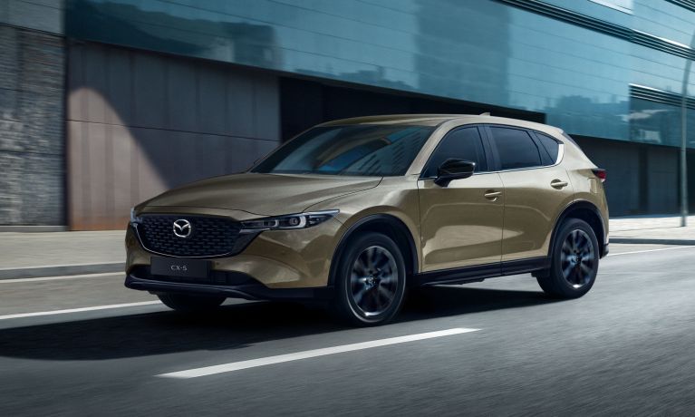 金蛇迎春   暢享駕馭  2 月入主 MAZDA 指定車型享限時 5 年高額 0 利率與 5 年原廠保固