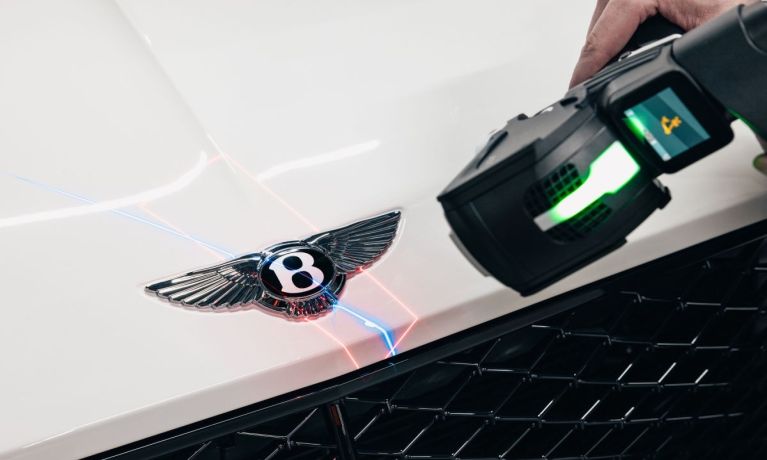 Bentley全新的卓越品質與發佈中心為首款電動車做好準備